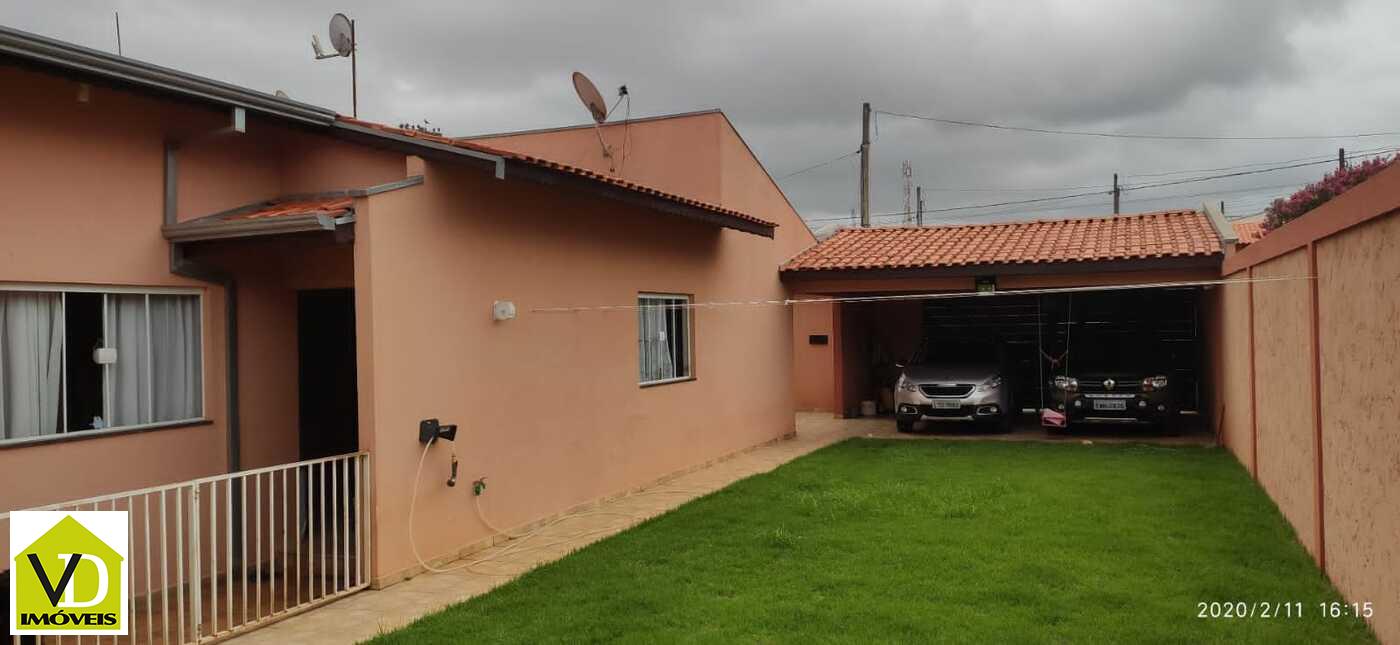 Casa à venda com 3 quartos, 197m² - Foto 2