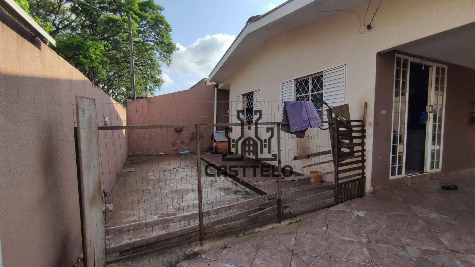 Casa à venda com 3 quartos, 110m² - Foto 1