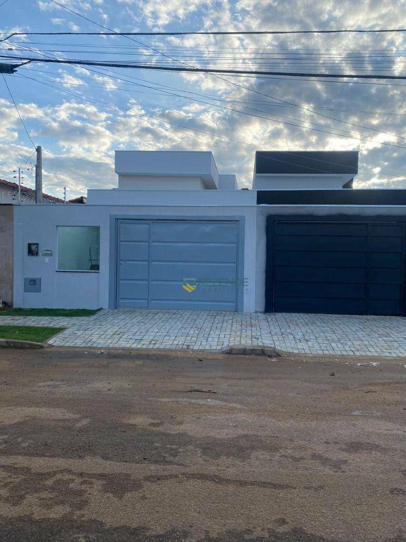 Casa à venda com 3 quartos, 100m² - Foto 14