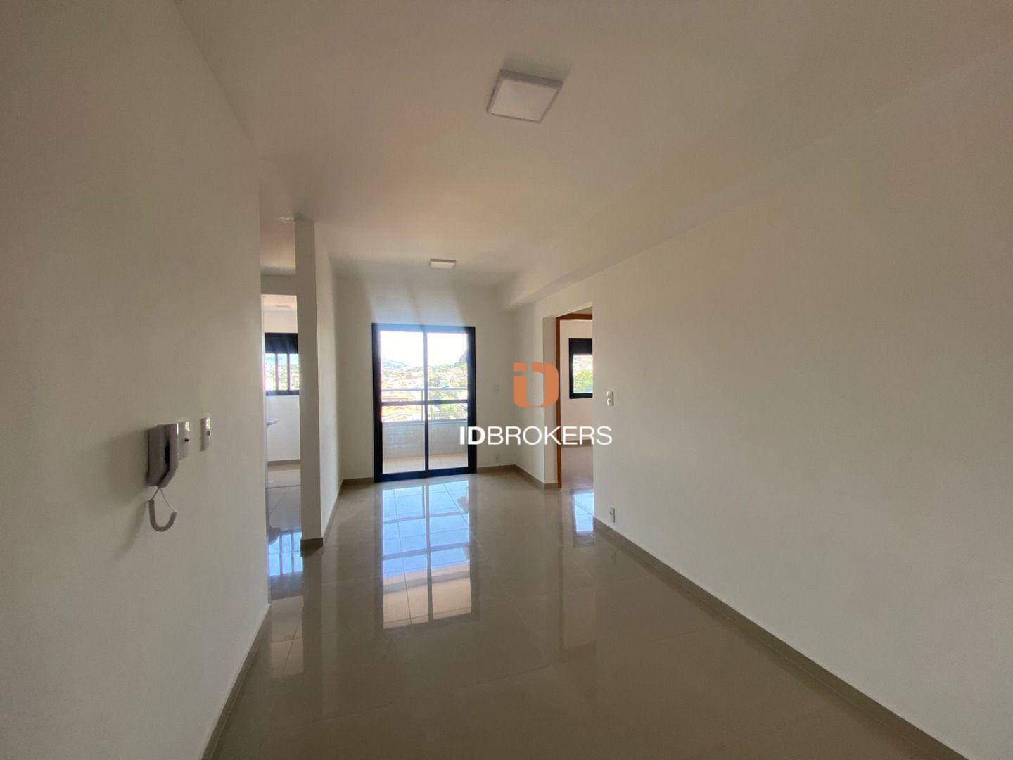 Apartamento, 2 quartos, 70 m² - Foto 2