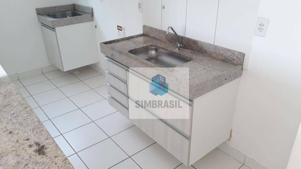 Apartamento à venda com 2 quartos, 45m² - Foto 3