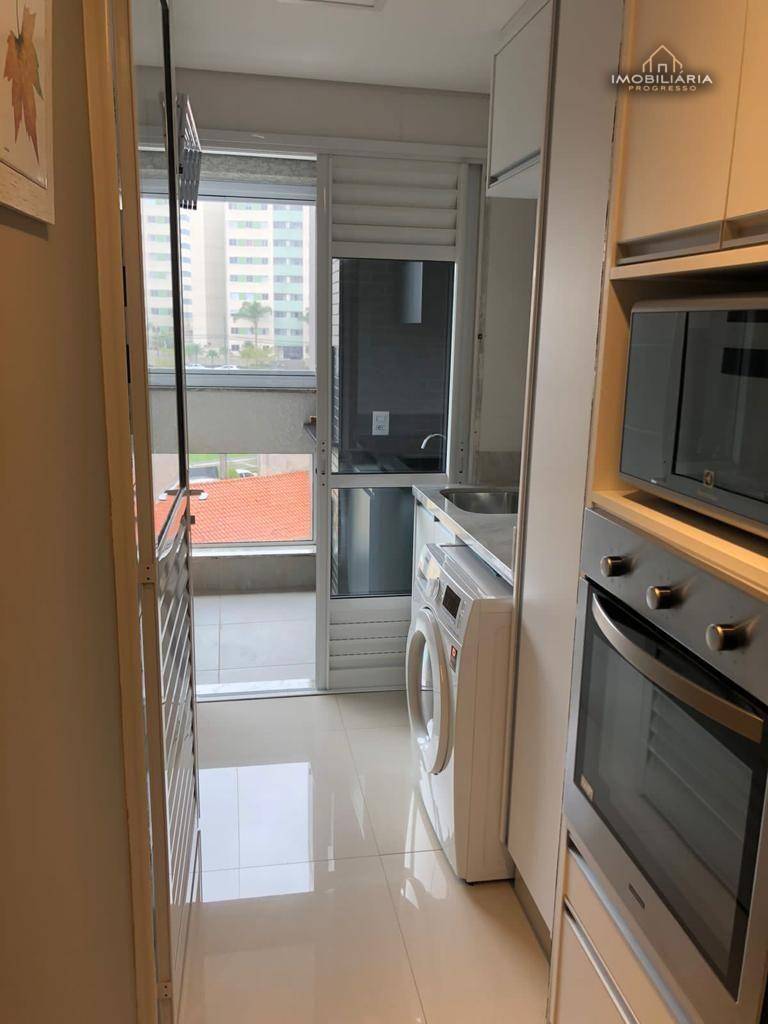 Apartamento à venda com 2 quartos, 66m² - Foto 9