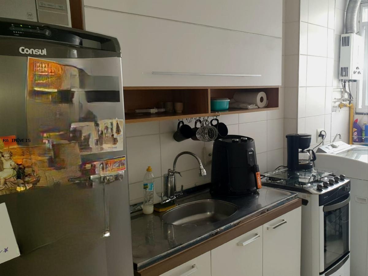 Apartamento à venda com 2 quartos, 56m² - Foto 13