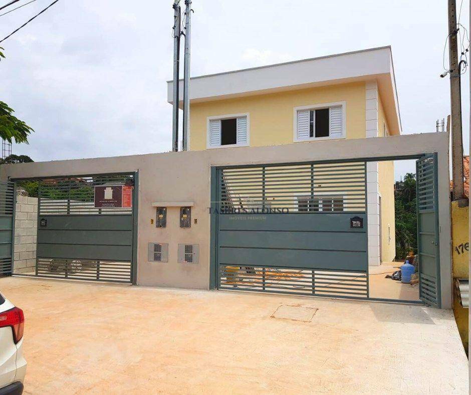 Casa à venda com 2 quartos, 125m² - Foto 1