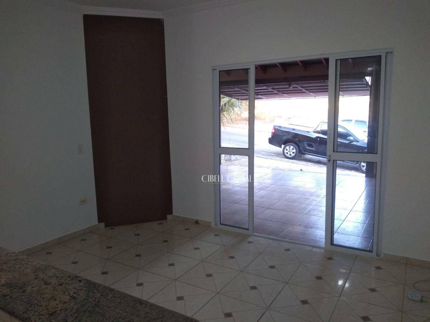 Casa à venda com 2 quartos, 130m² - Foto 3