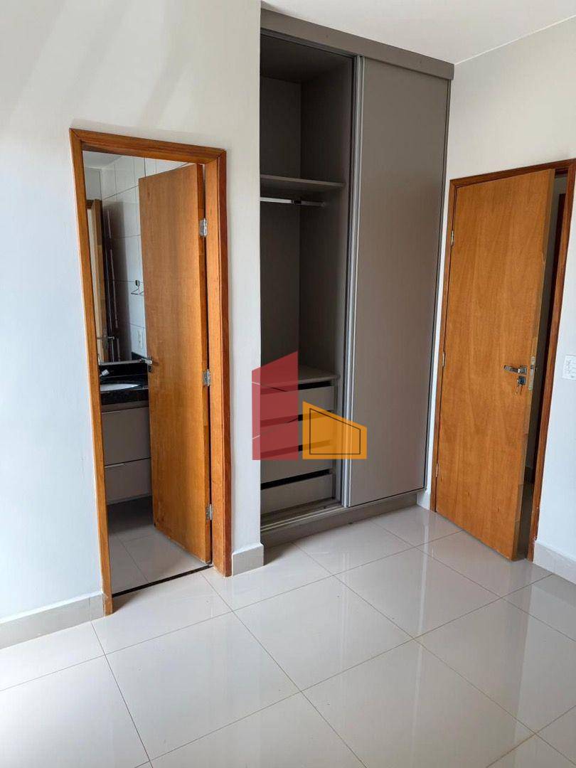 Apartamento à venda com 2 quartos, 64m² - Foto 10