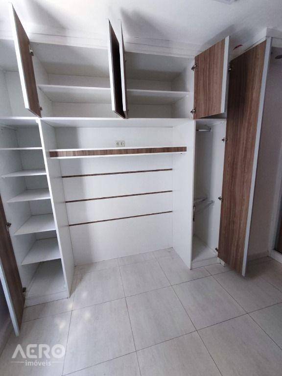 Apartamento à venda com 2 quartos, 49m² - Foto 14