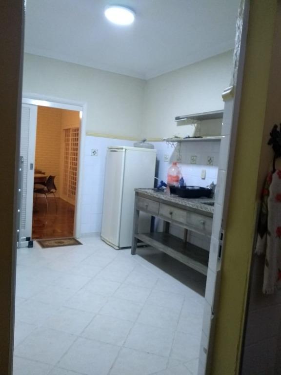 Casa à venda com 3 quartos, 160m² - Foto 11