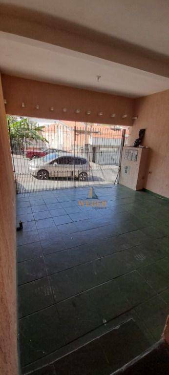 Casa à venda e aluguel com 3 quartos, 160m² - Foto 25