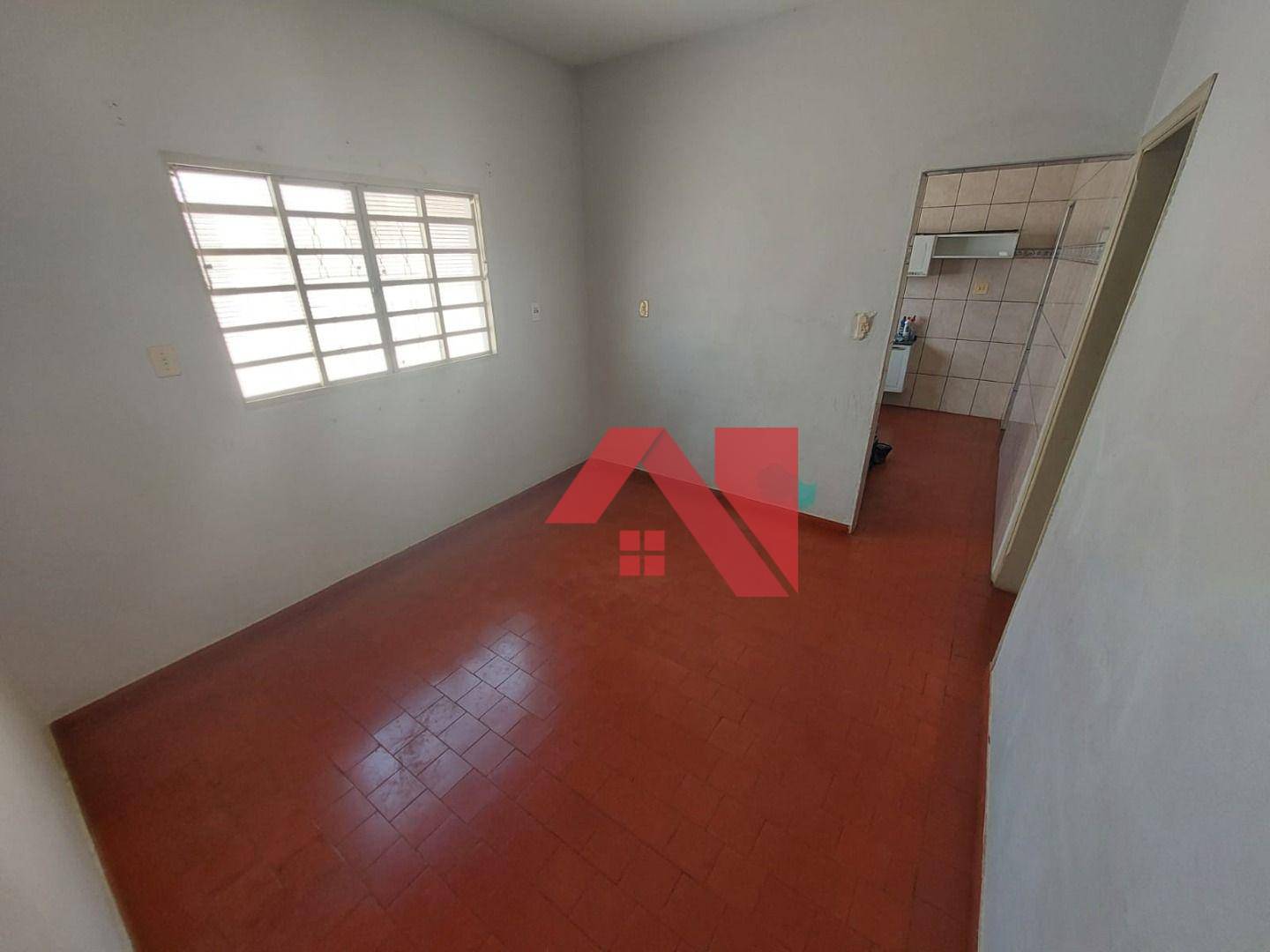 Casa para alugar com 2 quartos, 90m² - Foto 9