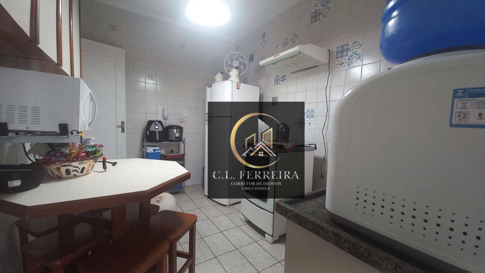 Apartamento à venda com 2 quartos, 77m² - Foto 23