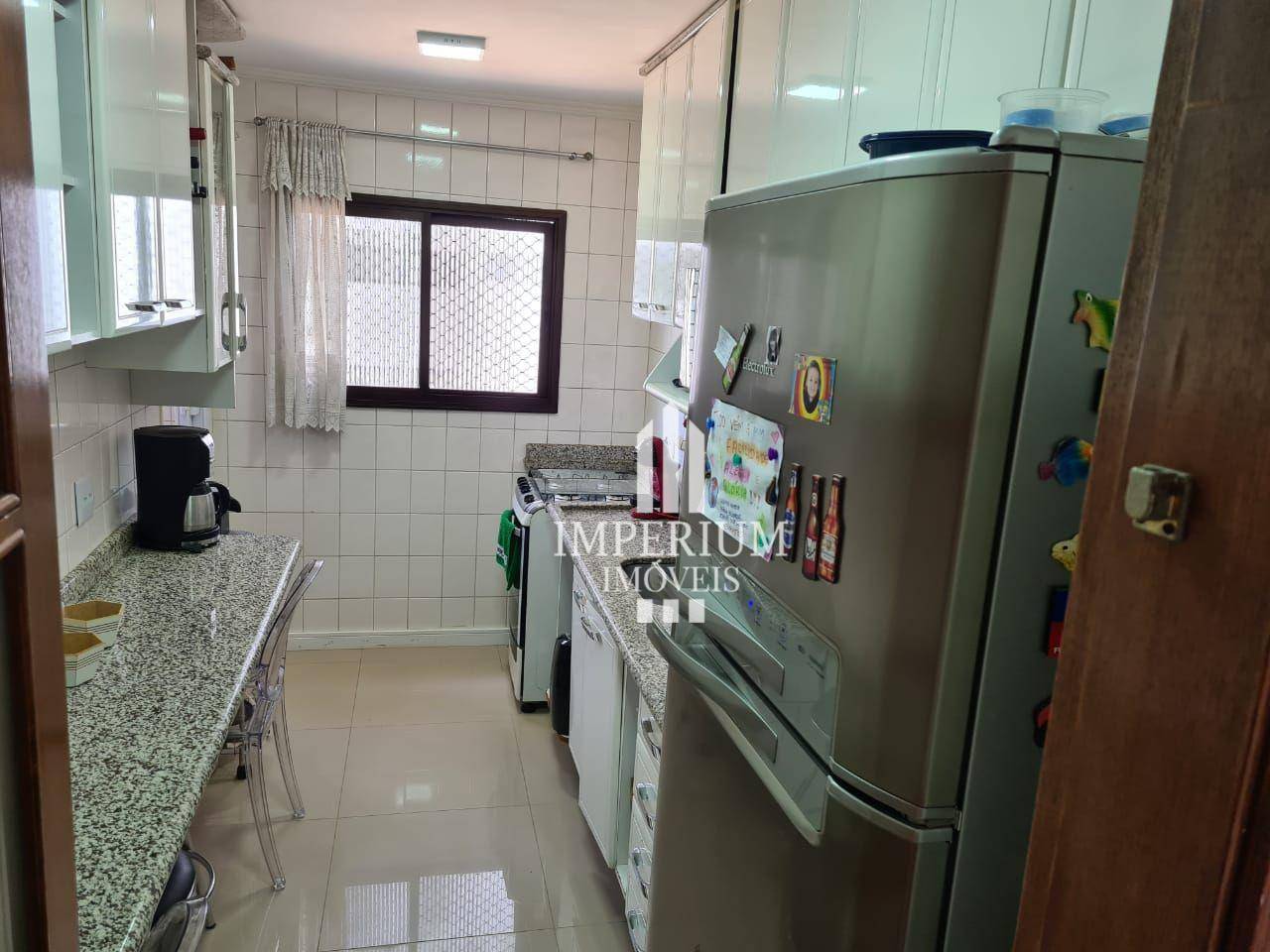 Apartamento à venda com 2 quartos, 66m² - Foto 3