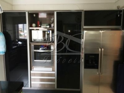 Apartamento à venda com 3 quartos, 156m² - Foto 18