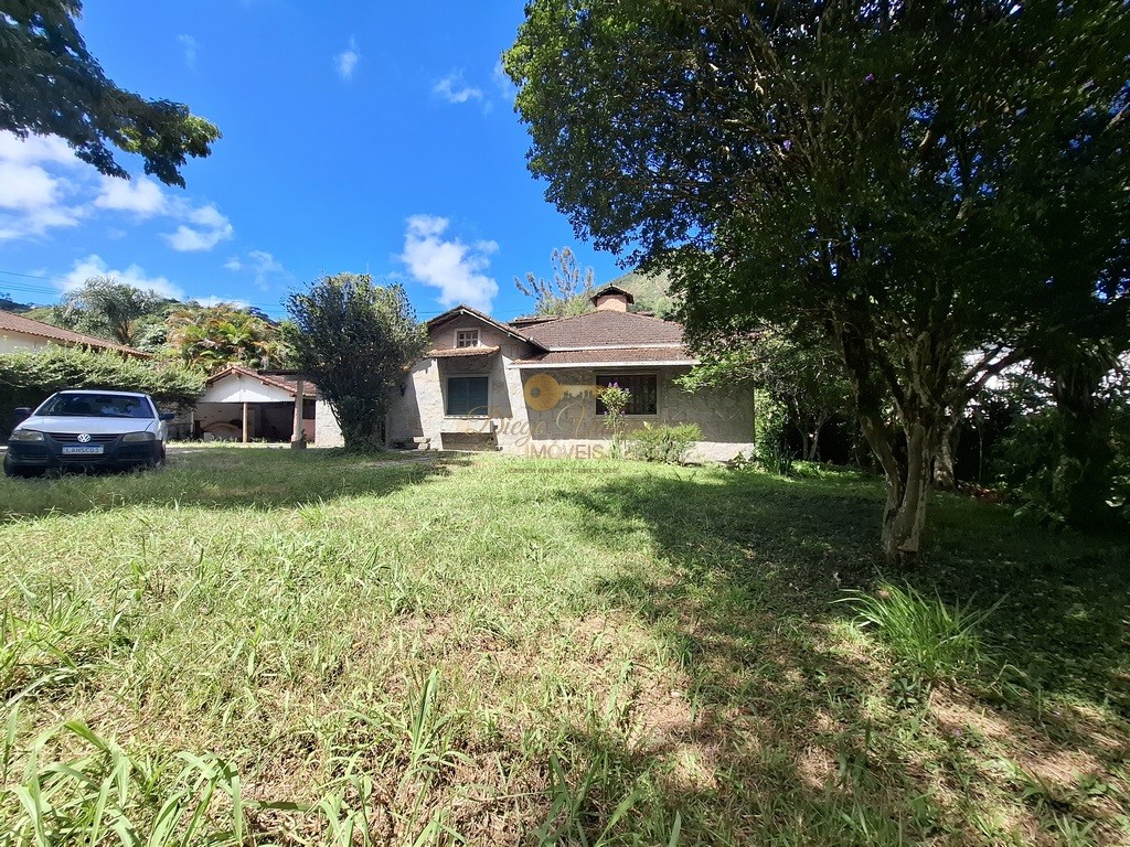 Casa à venda com 6 quartos, 1177m² - Foto 10