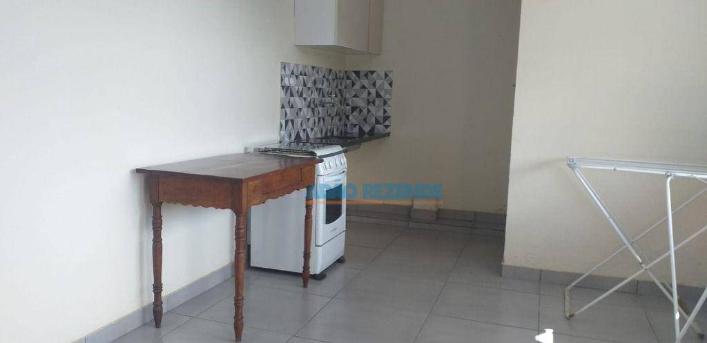 Apartamento à venda com 2 quartos, 59m² - Foto 17