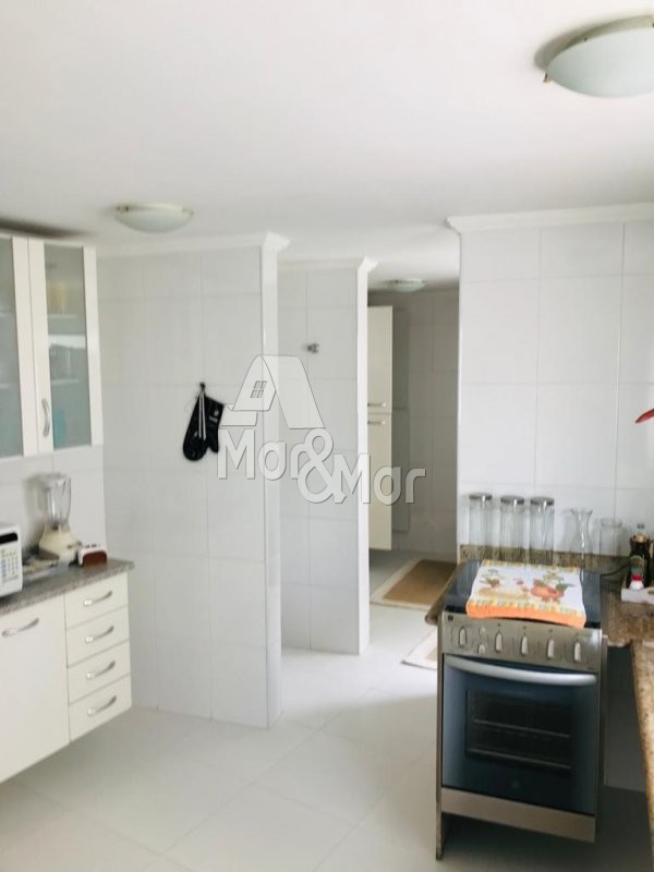 Apartamento à venda com 3 quartos, 140m² - Foto 17