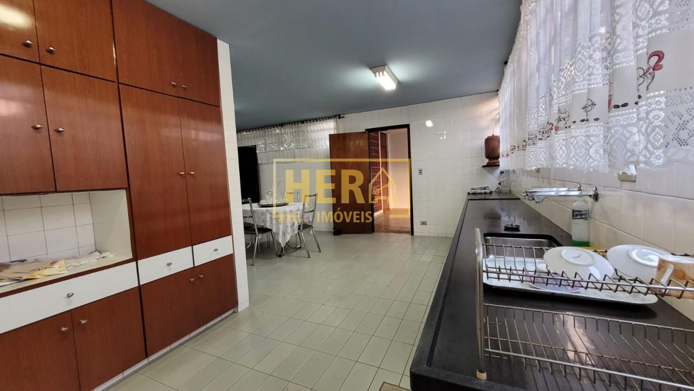 Casa à venda com 3 quartos, 372m² - Foto 42