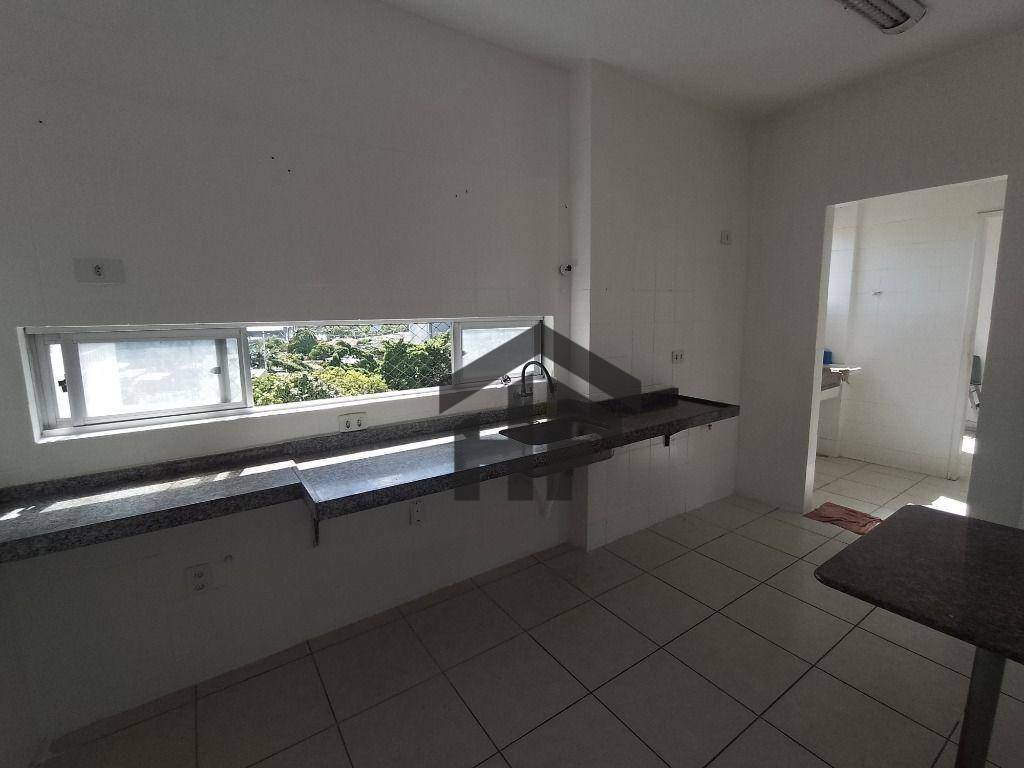 Apartamento à venda com 3 quartos, 113m² - Foto 6