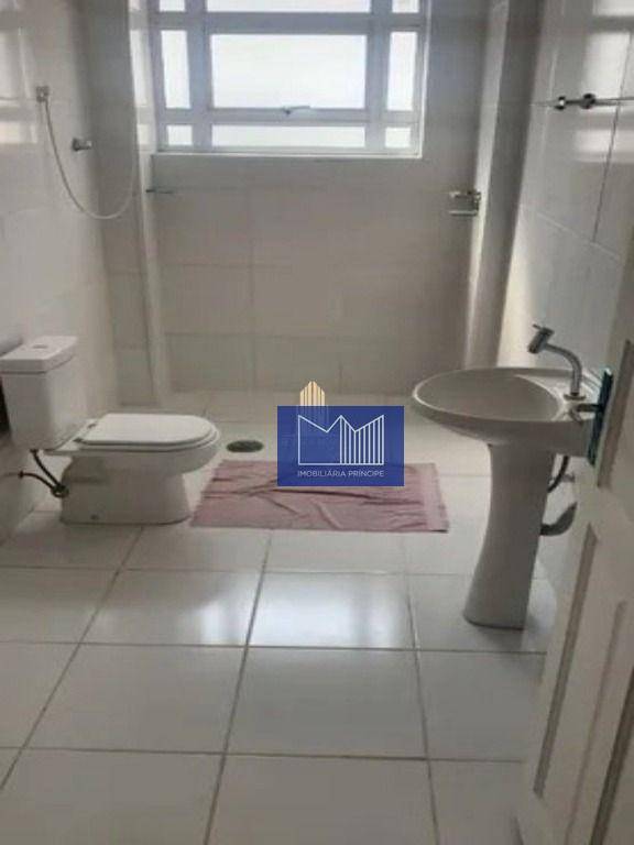 Apartamento à venda com 3 quartos, 135m² - Foto 4