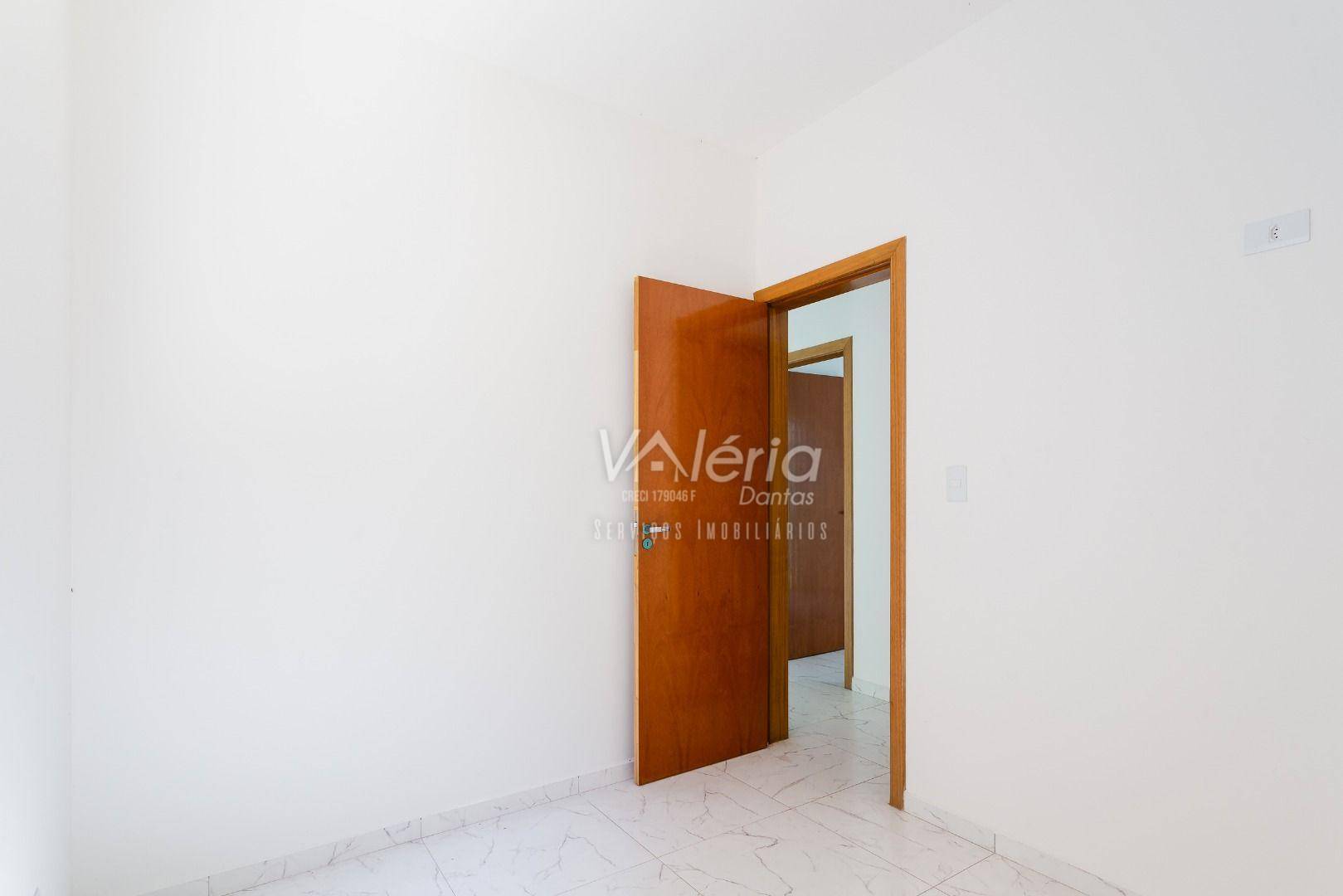 Apartamento à venda com 2 quartos, 42m² - Foto 13