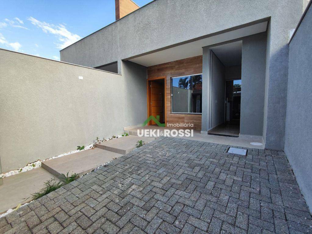 Casa à venda e aluguel com 3 quartos, 87m² - Foto 3