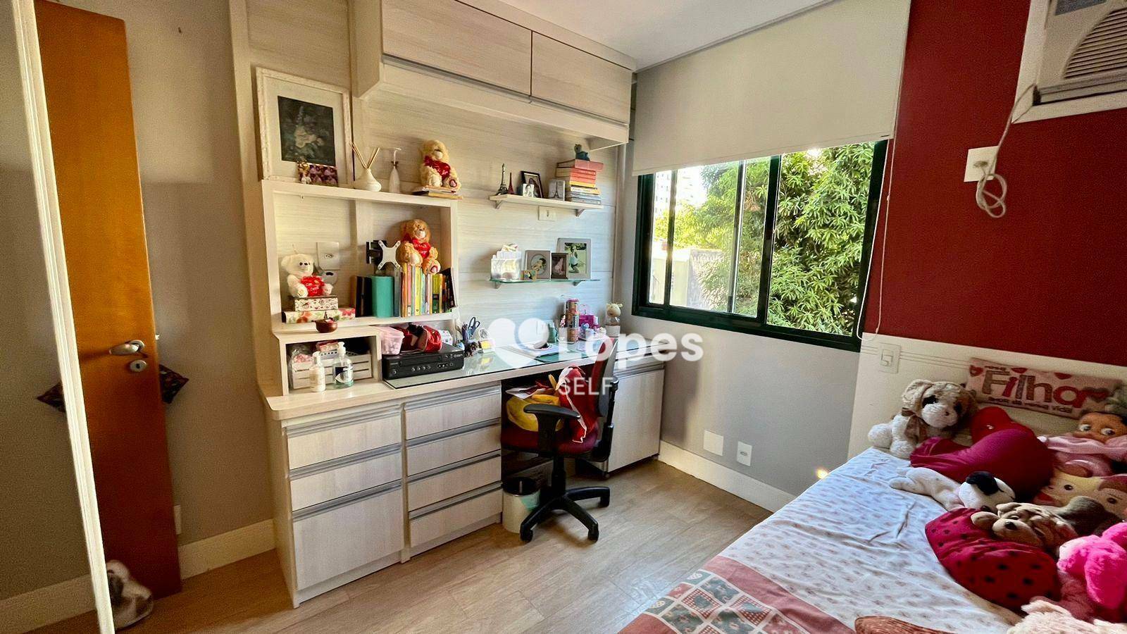 Apartamento à venda com 3 quartos, 149m² - Foto 9