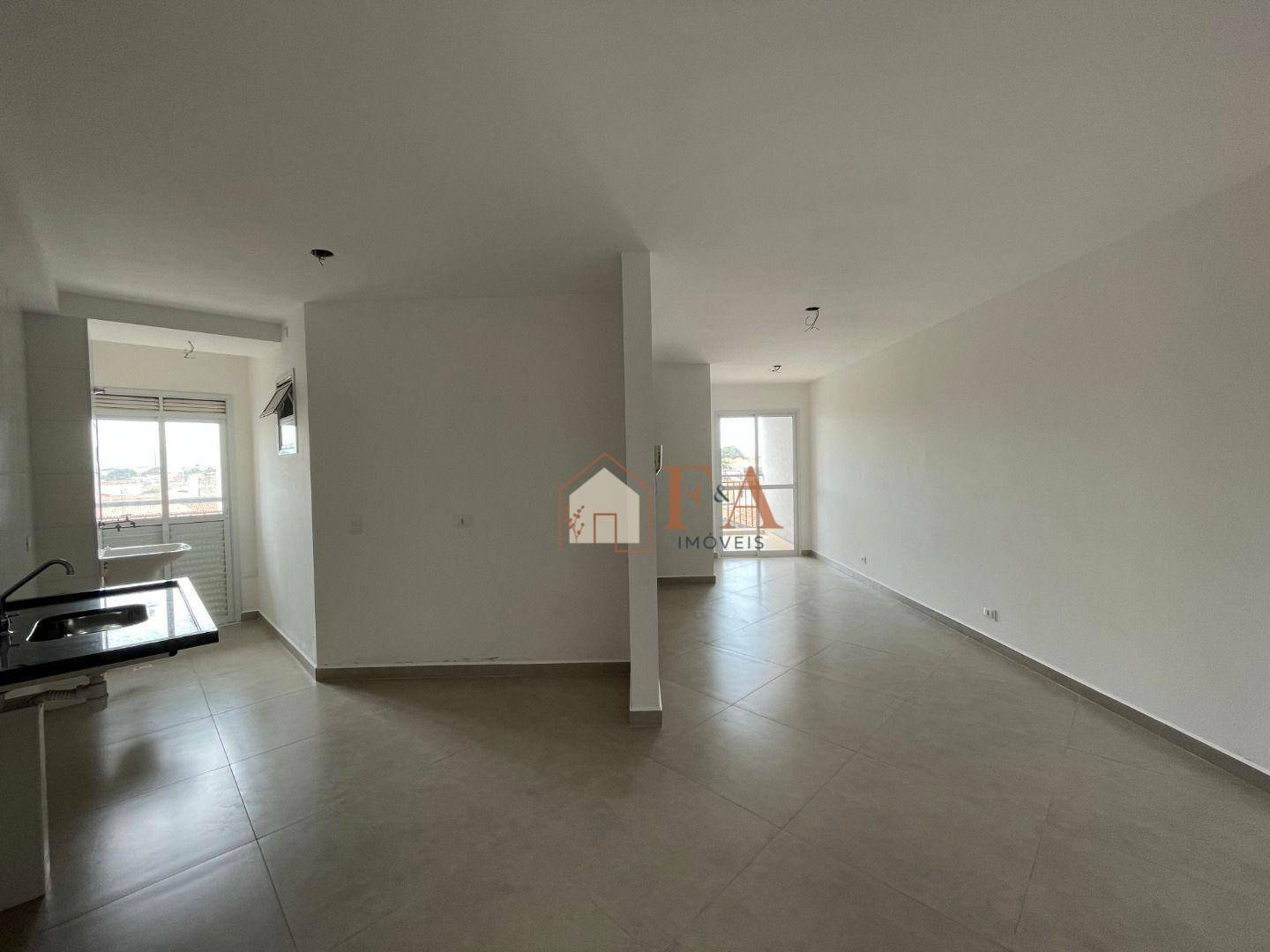 Apartamento à venda com 2 quartos, 66m² - Foto 2