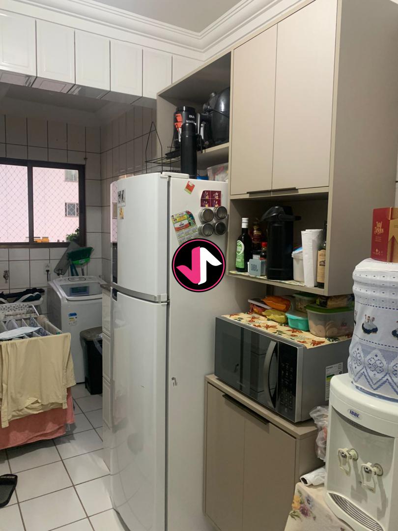 Apartamento à venda com 2 quartos, 60m² - Foto 5