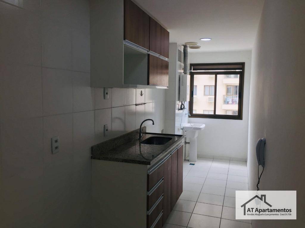 Apartamento à venda com 3 quartos, 68m² - Foto 5