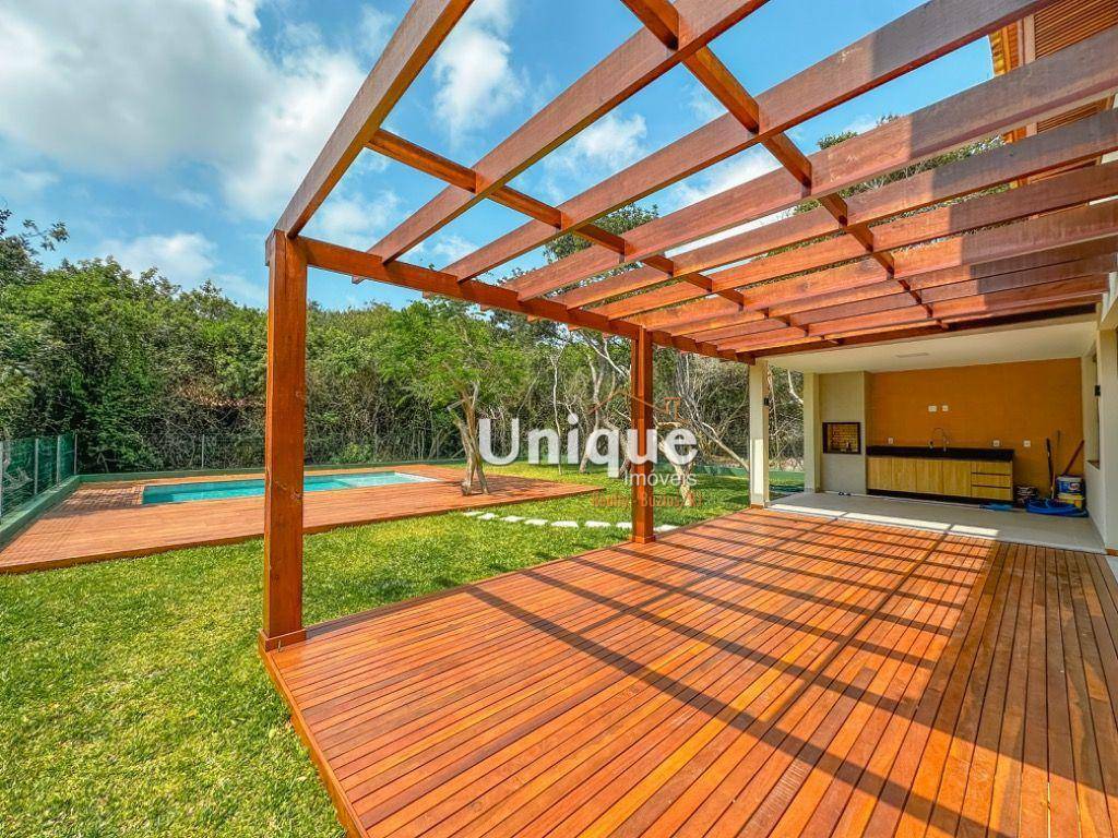 Casa de Condomínio à venda com 5 quartos, 260m² - Foto 3