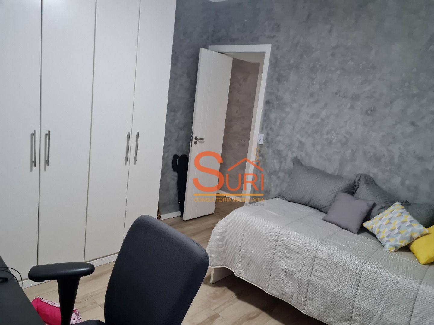 Apartamento à venda com 3 quartos, 107m² - Foto 4