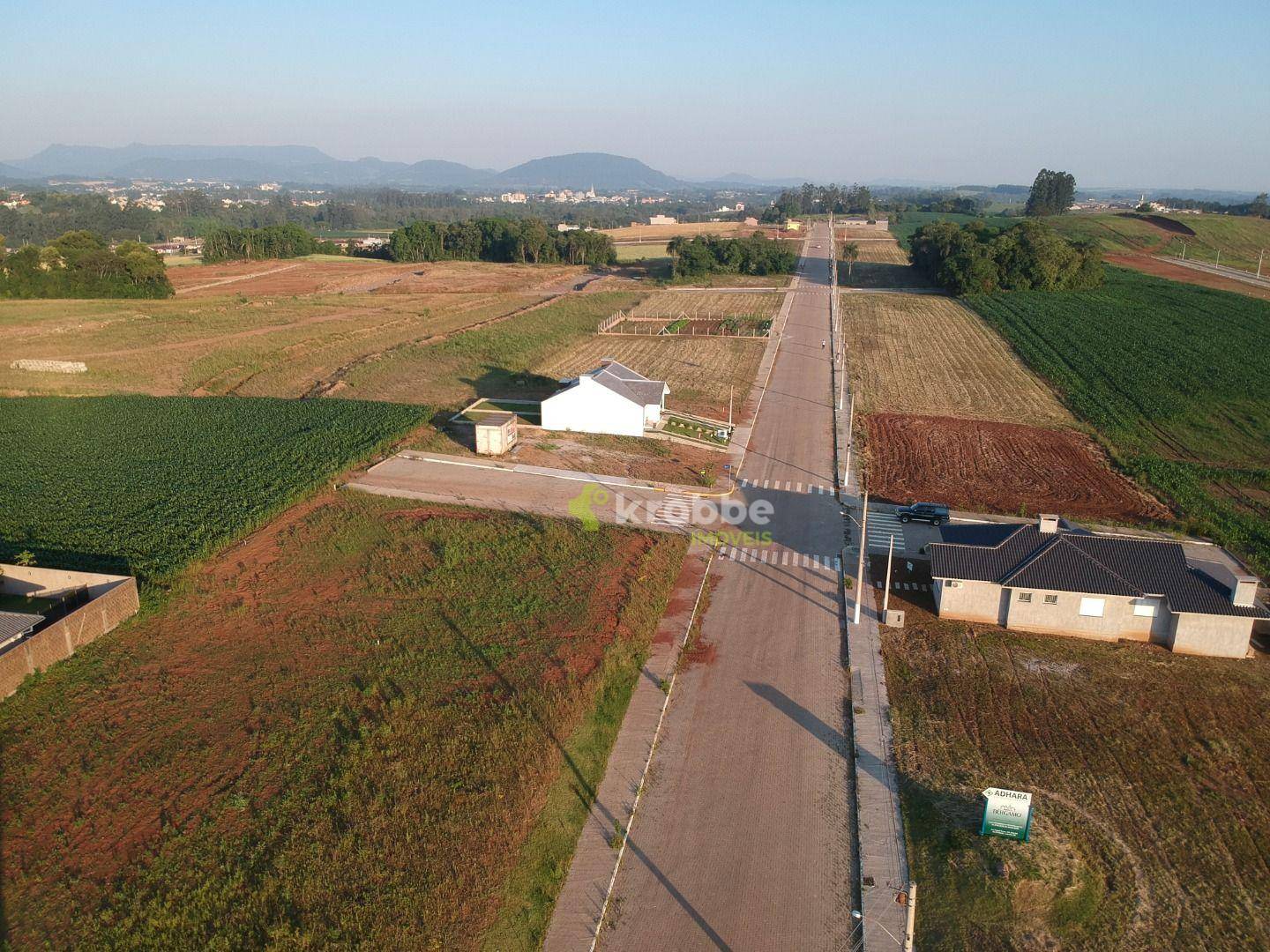 Loteamento e Condomínio, 360 m² - Foto 1