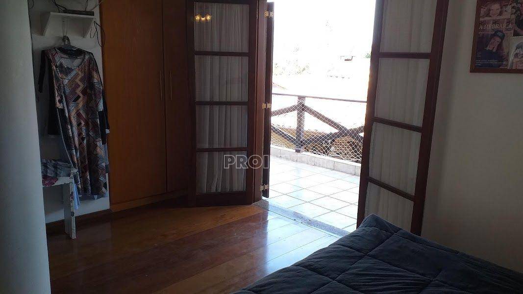 Casa, 3 quartos, 285 m² - Foto 31