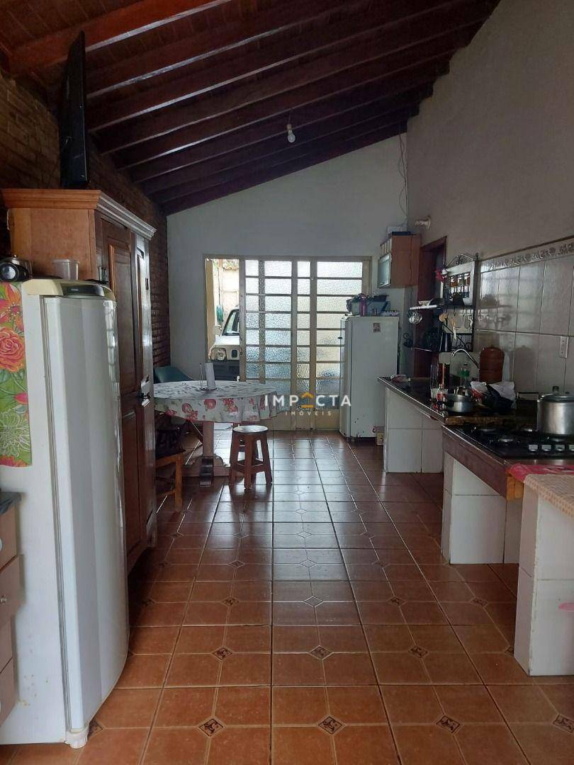 Casa de Condomínio à venda com 3 quartos, 126m² - Foto 1