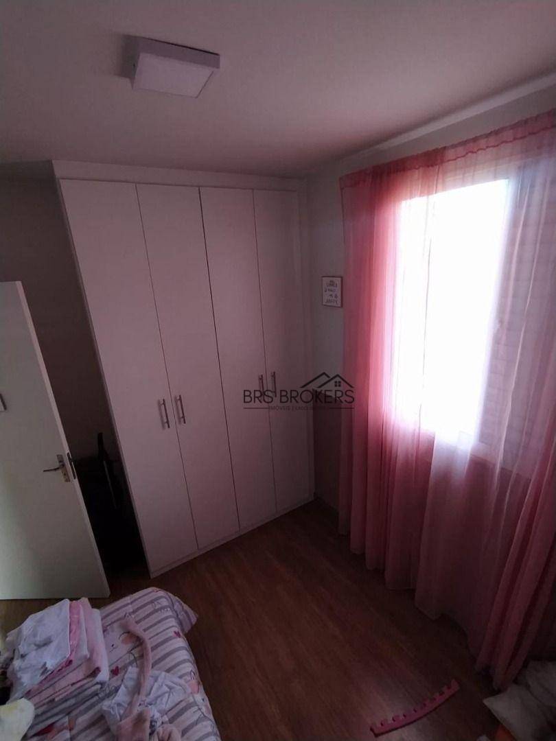 Apartamento à venda com 2 quartos, 44m² - Foto 9