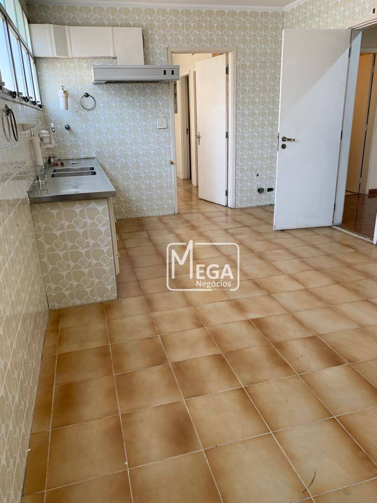 Apartamento à venda com 3 quartos, 173m² - Foto 9