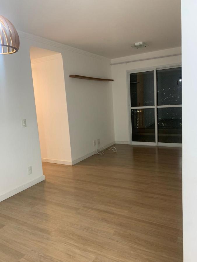 Apartamento à venda com 3 quartos, 76m² - Foto 3