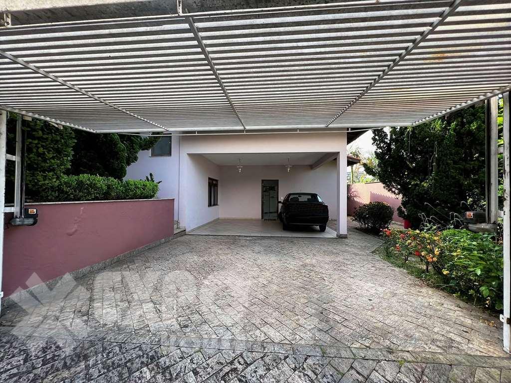 Casa de Condomínio à venda com 3 quartos, 433m² - Foto 6