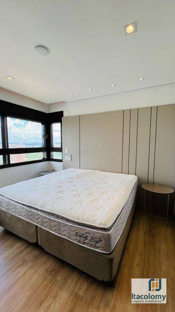 Apartamento para alugar com 3 quartos, 228m² - Foto 23