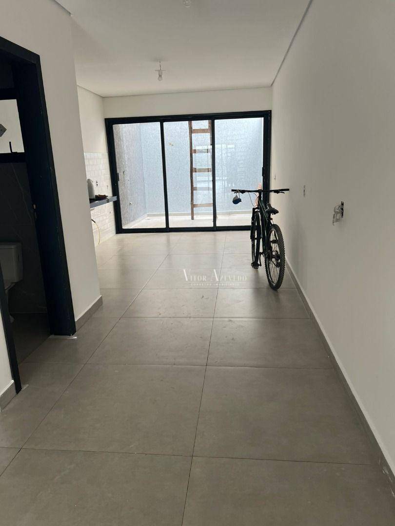 Sobrado à venda com 3 quartos, 143m² - Foto 4