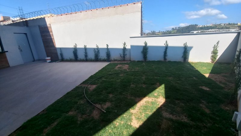 Casa à venda com 3 quartos, 180m² - Foto 7