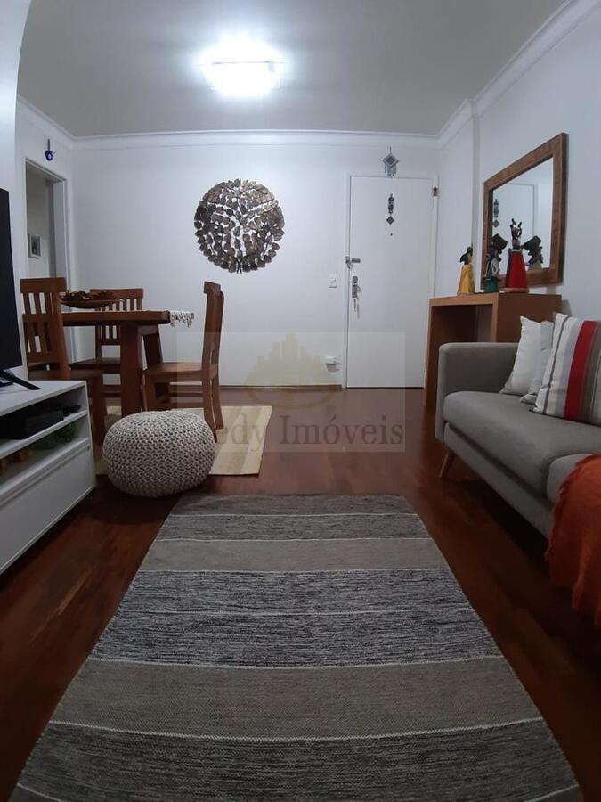 Apartamento à venda com 3 quartos, 70m² - Foto 3