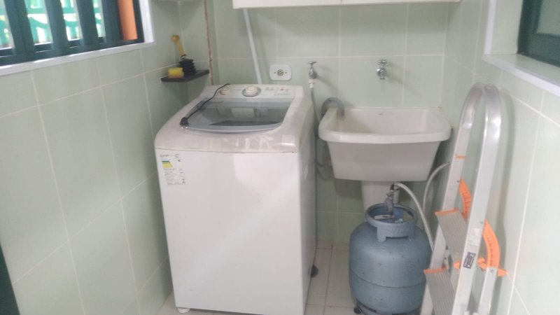 Apartamento à venda com 2 quartos, 68m² - Foto 3