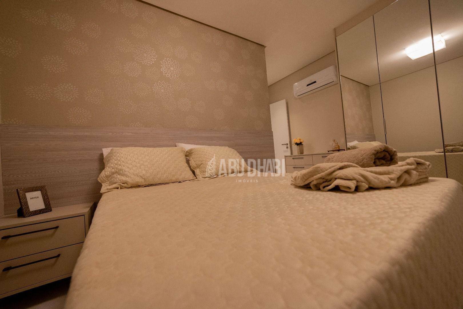 Apartamento à venda com 3 quartos, 134m² - Foto 9