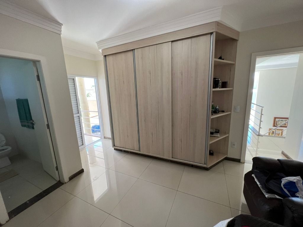 Casa de Condomínio à venda com 4 quartos, 330m² - Foto 40