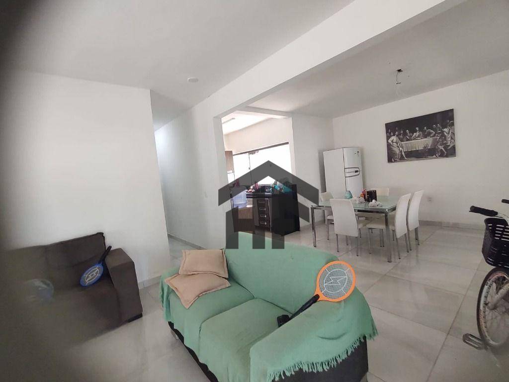 Casa à venda com 3 quartos, 150M2 - Foto 8