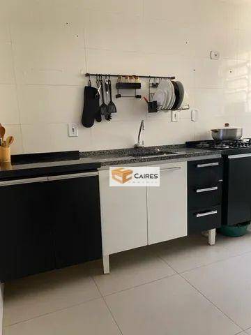 Apartamento à venda com 2 quartos, 56m² - Foto 1