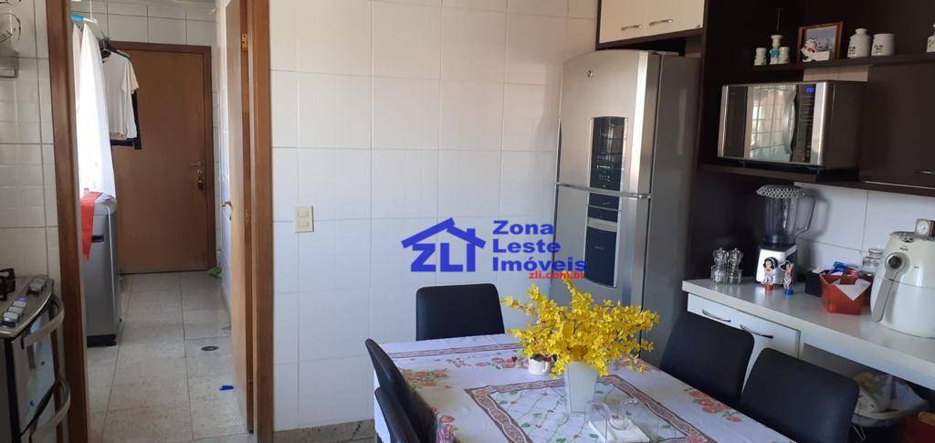 Apartamento à venda com 4 quartos, 183m² - Foto 11