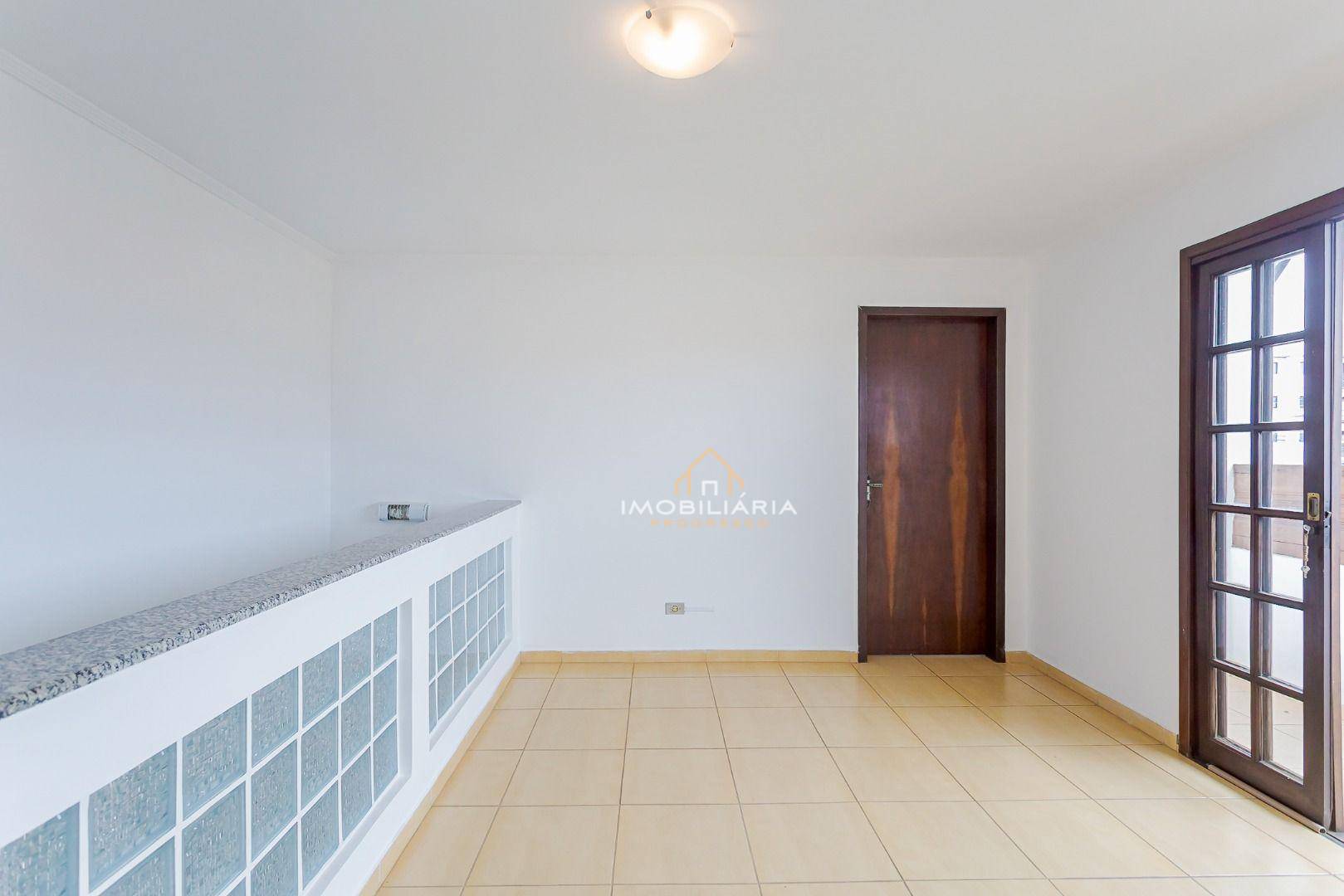 Sobrado à venda com 4 quartos, 276m² - Foto 57