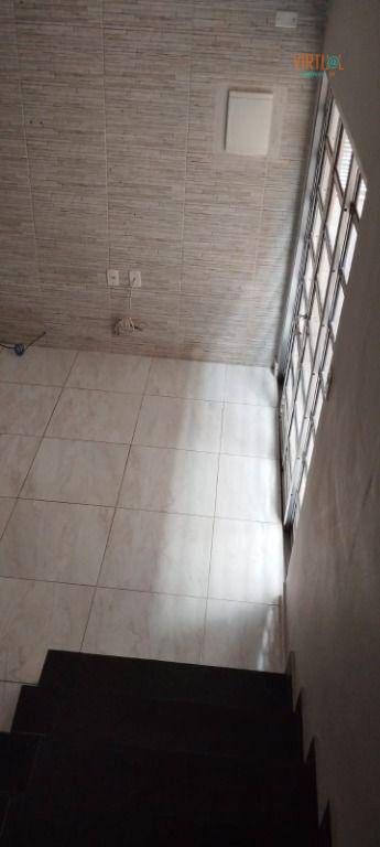 Sobrado à venda com 3 quartos, 150m² - Foto 18